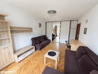 Bielany ul. Broniewskiego⭐️51,3m2 / 3 pokoje + balkon TRAMWAJ 2 min