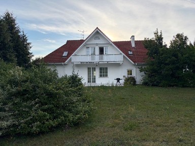 Dom jednorodzinny z dużym pięknym zadrzewionym ogrodem pod Lublinem