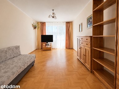 Zadbane 2 pokoje | Balkon | Parkiet | Puławy, ul. Kochanowskiego