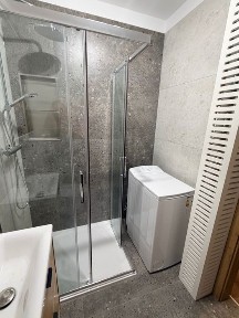 PIERWSZY NAJEM | 52 m² | 2 POKOJE | Oddzielna Kuchnia | Balkon | Zwierzęta akceptowalne | bezpośrednio