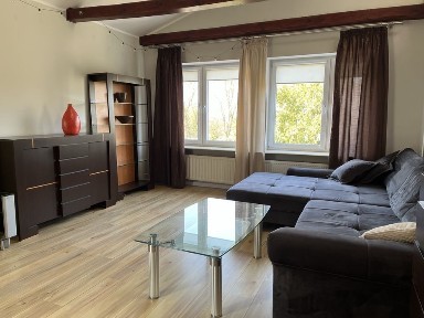 Wynajem (bezczynszowego) 102m2 + antresola + balkon