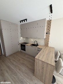 Nowy apartament, 2 pokoje, metro, garaż, bezpośrednio