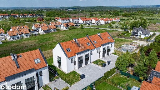Nowoczesne Domy W Zabudowie Szeregowej - Sidzina