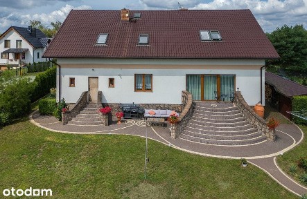 Blisko lasu/ Spokojna okolica/Ogród/Taras/