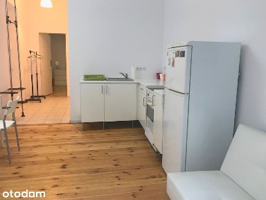 CENTRUM - atrakcyjne 3 pokojowe mieszkanie ( 10 min do Rynku)