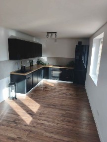2 pokoje 57 m² w klimatycznym dworku, cicha i zielona okolica
