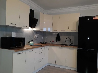 Wynajmę mieszkanie 3 pokojowe - Herby
