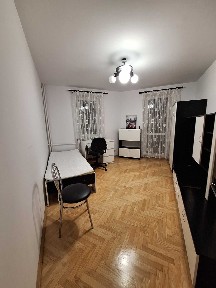 Mieszkanie 4 pokoje 93 m2 do wynajęcia za 2400 zł