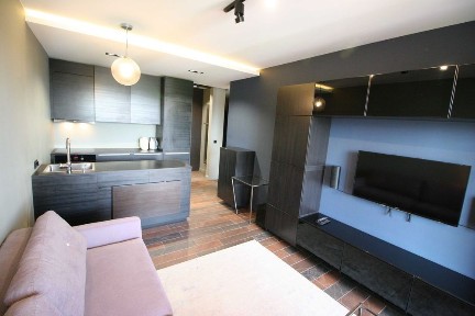 Polonijna 11 - piętro 11 - piękny widok! 2pokoje, 38m2 + balkon po remoncie od ZARAZ!