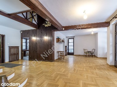 Dom pełen klimatu- duża działka 3500m²- prywatność
