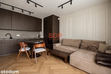51,11 m2 | Francuska Park | Ostatnie piętro | Do wejścia