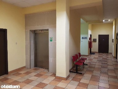Wynajmę lokal pod biuro lub usługi przy Grobelnej 7 w centrum Pabianic