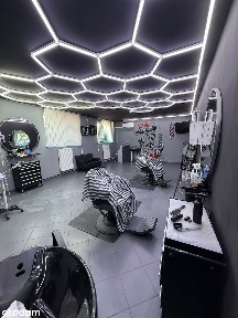 Lokal biurowy do wynajęcia z parkingiem