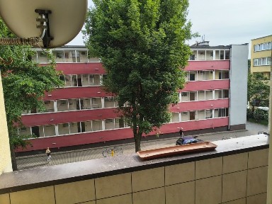 Wynajmę mieszkanie dwu pokojowe z balkonem w Centrum Strzelina