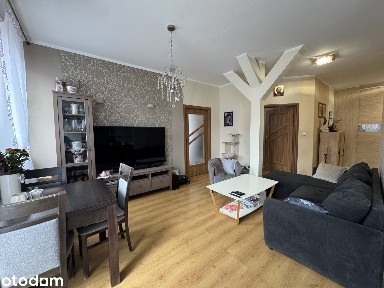4pokoje/ 71,6 m²/ Kamienica / Zamknięte osiedle/ Parking/ Balkon