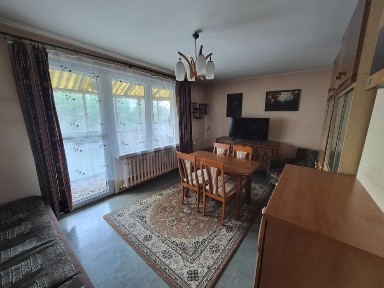 MIstrzejowice, Oś. Tysiąclecia, ustawne 4 pokojowe, osobna kuchnia, duży balkon.