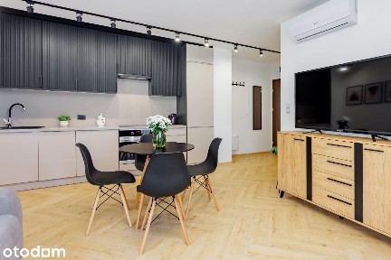 Studio Kosocicka, przytulne, zadbane, z miejscem parkingowym