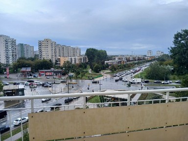 2 pok. 56,7 przy Metro Kondratowicza+miejsce postojowe zew BEZPOŚEDNIO!
