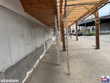 Pawilon handlowo-usługowy Centrum
