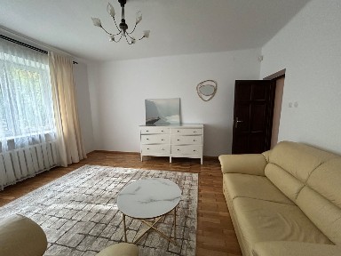2 osobne pokoje, osobna kuchnia doskonała lokalizacja, od właściciela!