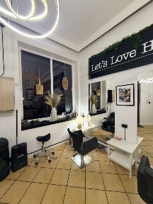 Wynajme stanowisko fryzjerskie/barberskie