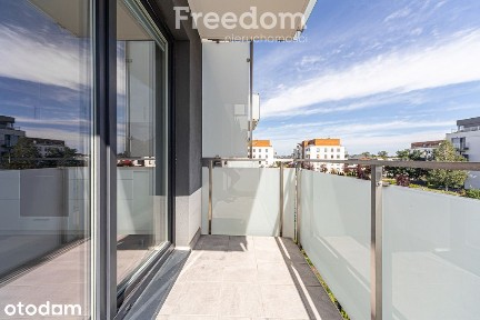 3 pokoje, winda, miejsce postojowe, balkon