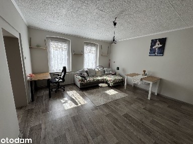 Do wynajęcia /bez pośrednika/ kawalerka w Zabrzu w sąsiedztwie SK 1