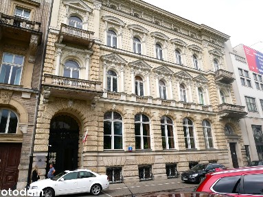 Duże biuro do wynajęcia w kamienicy - Śródmieście
