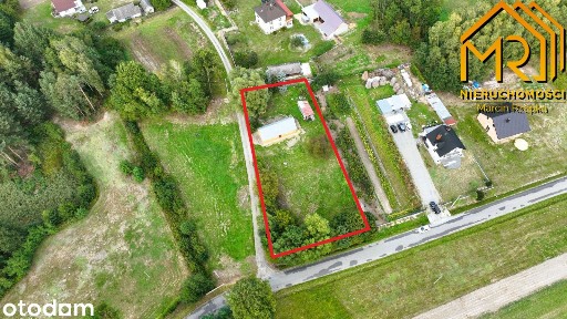 Drewniany dom na niespełna 0,20 ha - do zamieszkania lub rekreację