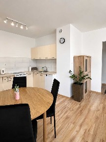 Mieszkanie 42 m² z balkonem i wydzieloną strefą spania | winda | ul. Hokejowa