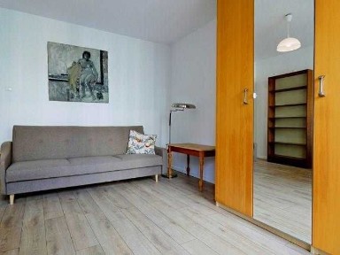 Kawalerka z balkonem i komórką - Kopernika 6. BRAK PROWIZJI