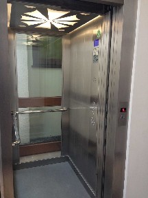 Biuro gabinet 15m2 Bielsko Biała plac św. Mikołaja 5 cena netto z mediami