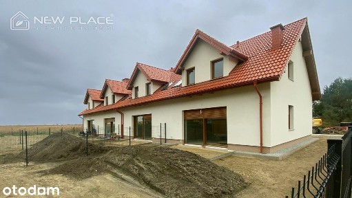 Przy lesie, Chwałowice, Jelcz-Laskowice