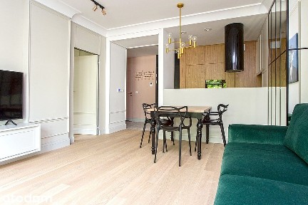 Apartament w Centrum z widokiem na zieleń