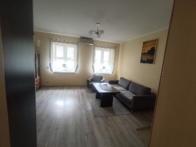 Wynajmę Dom z ogrodem rekreacyjnym i garażem