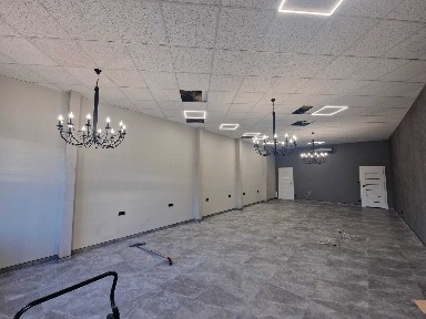 Lokal w parku handlowym na wynajem + parking, 93m2