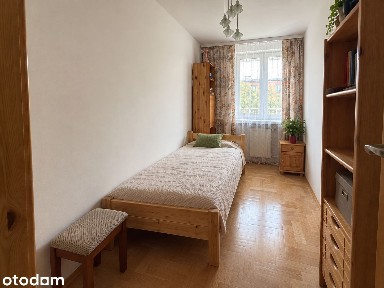 2-pokojowe mieszkanie z dużym balkonem i piwnicą | Centrum Ożarowa