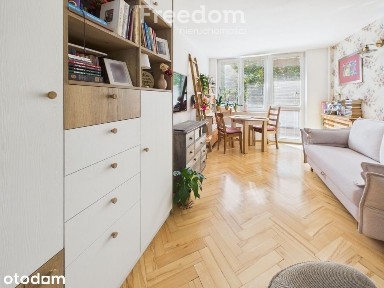 PRESTIŻOWA BAZYLIANÓWKA-2 pokoje, duży balkon