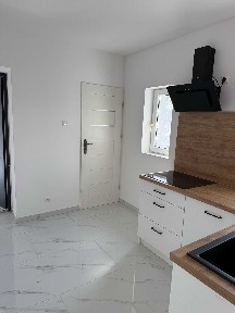 Wynajmę mieszkanie Grabów, 2 pokoje, garaż podwórko