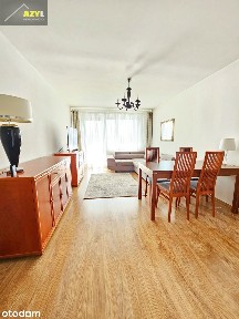 Zagórze, ul. Długosza - 2 pokoje do wejścia, duży balkon.