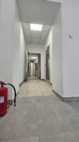 Lokal handlowo usługowy 125mkw przy głównej ulicy