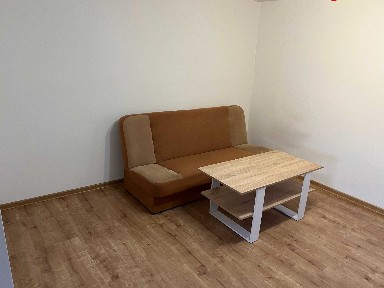 wynajmę kawalerkę