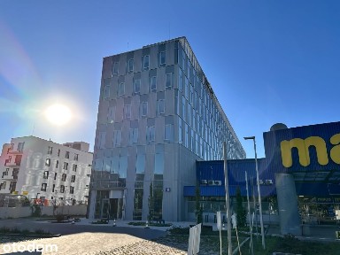 Doskonale skomunikowane biuro w Śródmieściu
