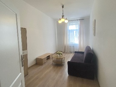 Lokal mieszkalny / biuro /Mieszkanie pracownicze