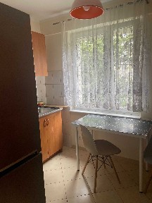 Wynajmę 2 pokoje z kuchnią przy ul. Kiedrzyńskiej