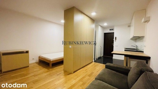Plac Grzybowski 2 - Studio 24 M2