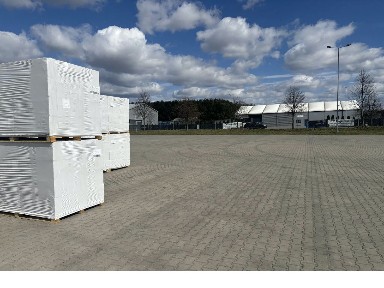 Hale magazynowe 3 200 m² + biura i plac 8 500 m² | DK92 | Teresin