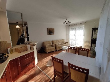 Wynajmę mieszkanie 60m2, 3 pokoje, ul. Miłkowskiego, blisko kampusu UJ