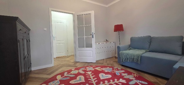 42 m² po remoncie | 2 pokoje | parking w cenie | Flisa