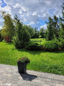 Brwinów 144 m2/ 3000 m2 z 2011r